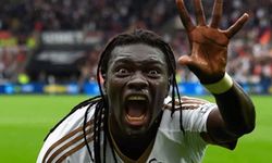 Galatasaray'ın gündemindeki eski futbolcusu Gomis, kulübüyle sözleşme yeniledi