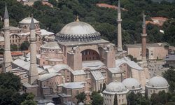 Ayasofya Caminin Tarihi Geçmişi