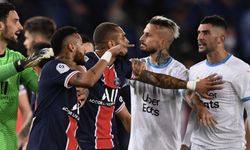 Marsilya'nın PSG'yi 1-0 yendiği maçta 14 sarı ve 5 kırmızı kart, çıktı saha karıştı