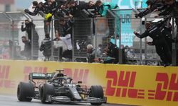 Formula 1 İstanbul GP’sini Hamilton kazandı ve şampiyon oldu