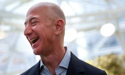 Jeff Bezos, temmuzda uzaya gideceğini açıkladı