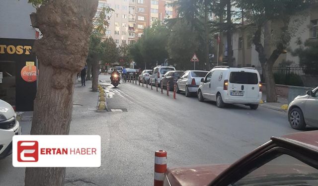 Eskişehir Yenibağlar Özbek Sokak'ta Trafik Felaketi