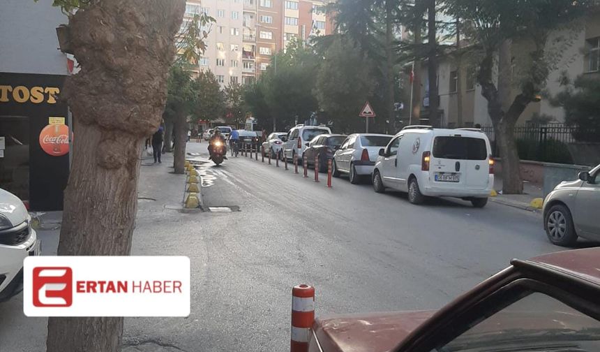 Eskişehir Yenibağlar Özbek Sokak'ta Trafik Felaketi